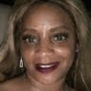 Meet your Posher, Teresa